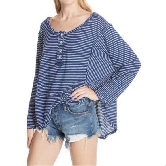 We The Free Tops - NWOT striped abalone shell button blouse